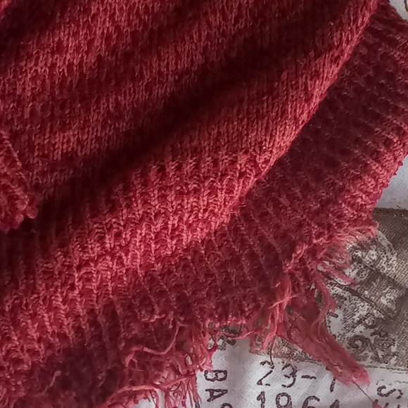 Sweater - Picture 2 of 2